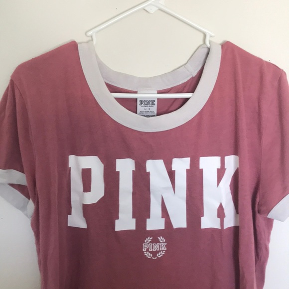 PINK Victoria's Secret Tops - A Victoria secret tee